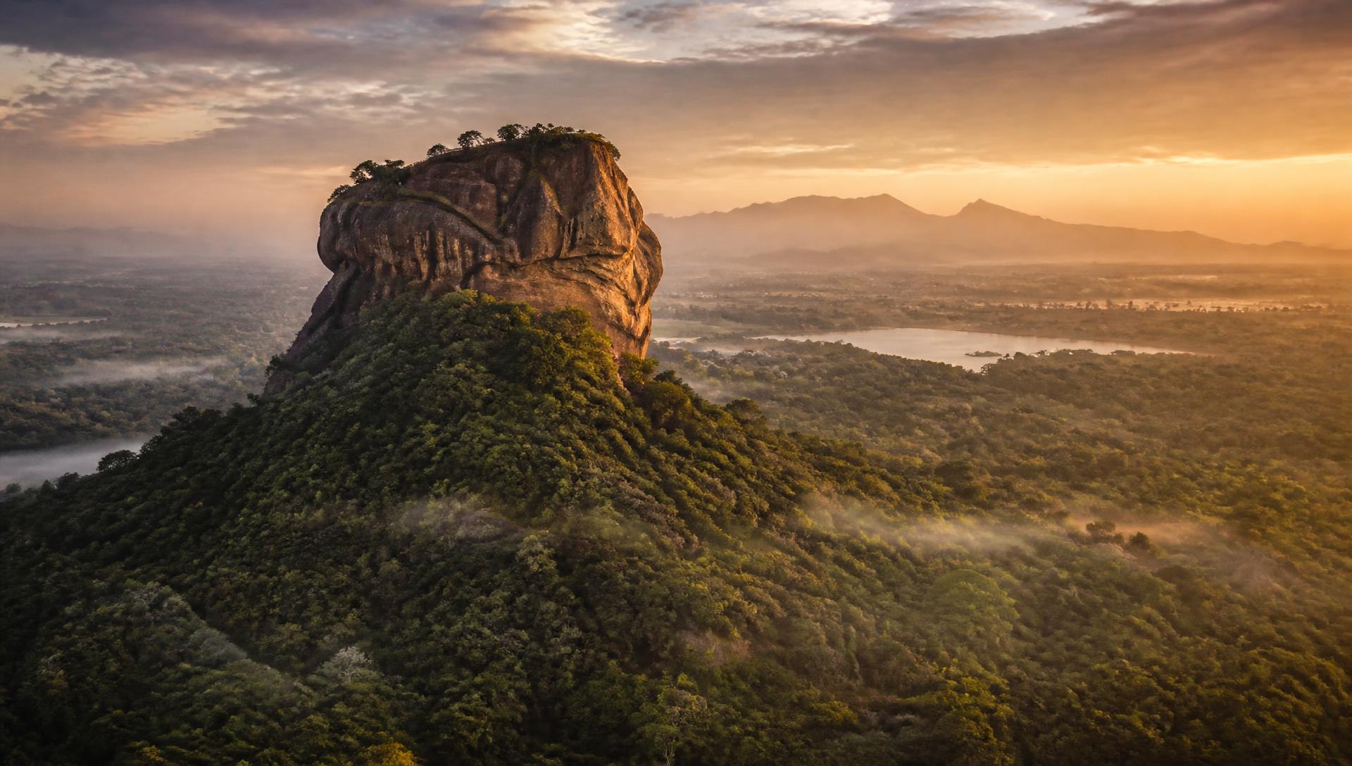 The Essential Sri Lanka